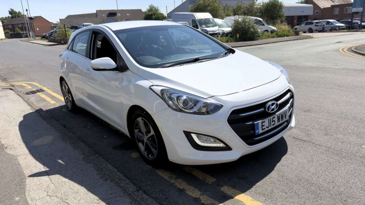 2015 HYUNDAI I30 2015 HYUNDAI I30