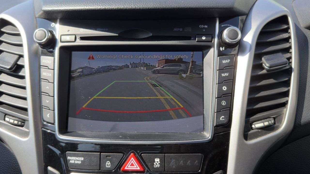 2015 HYUNDAI I30 2015 HYUNDAI I30
