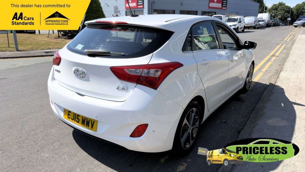 2015 HYUNDAI I30 2015 HYUNDAI I30