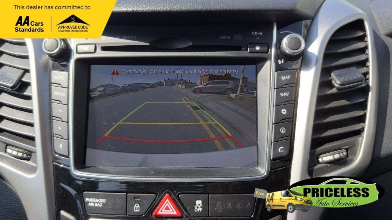 2015 HYUNDAI I30 2015 HYUNDAI I30