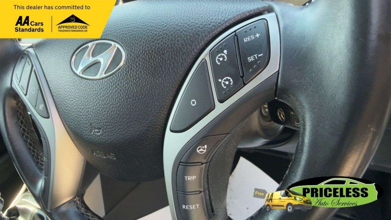 2015 HYUNDAI I30 2015 HYUNDAI I30