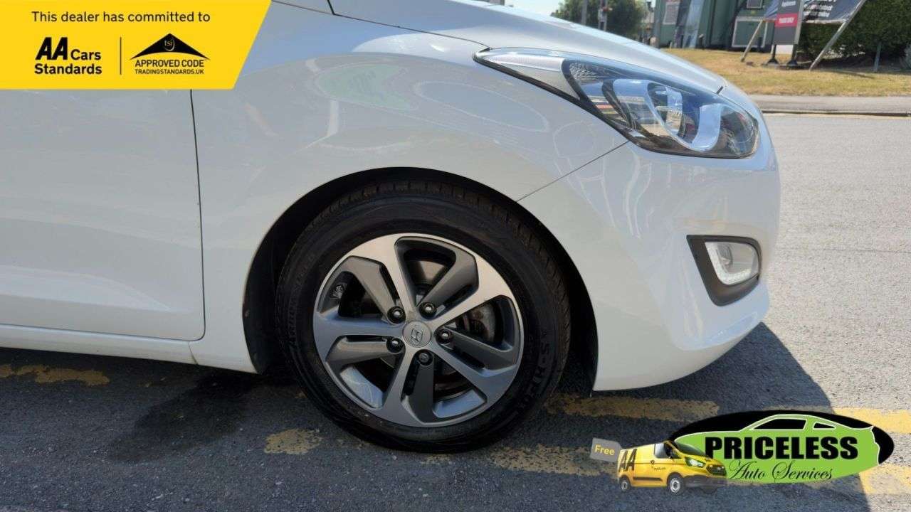 2015 HYUNDAI I30 2015 HYUNDAI I30