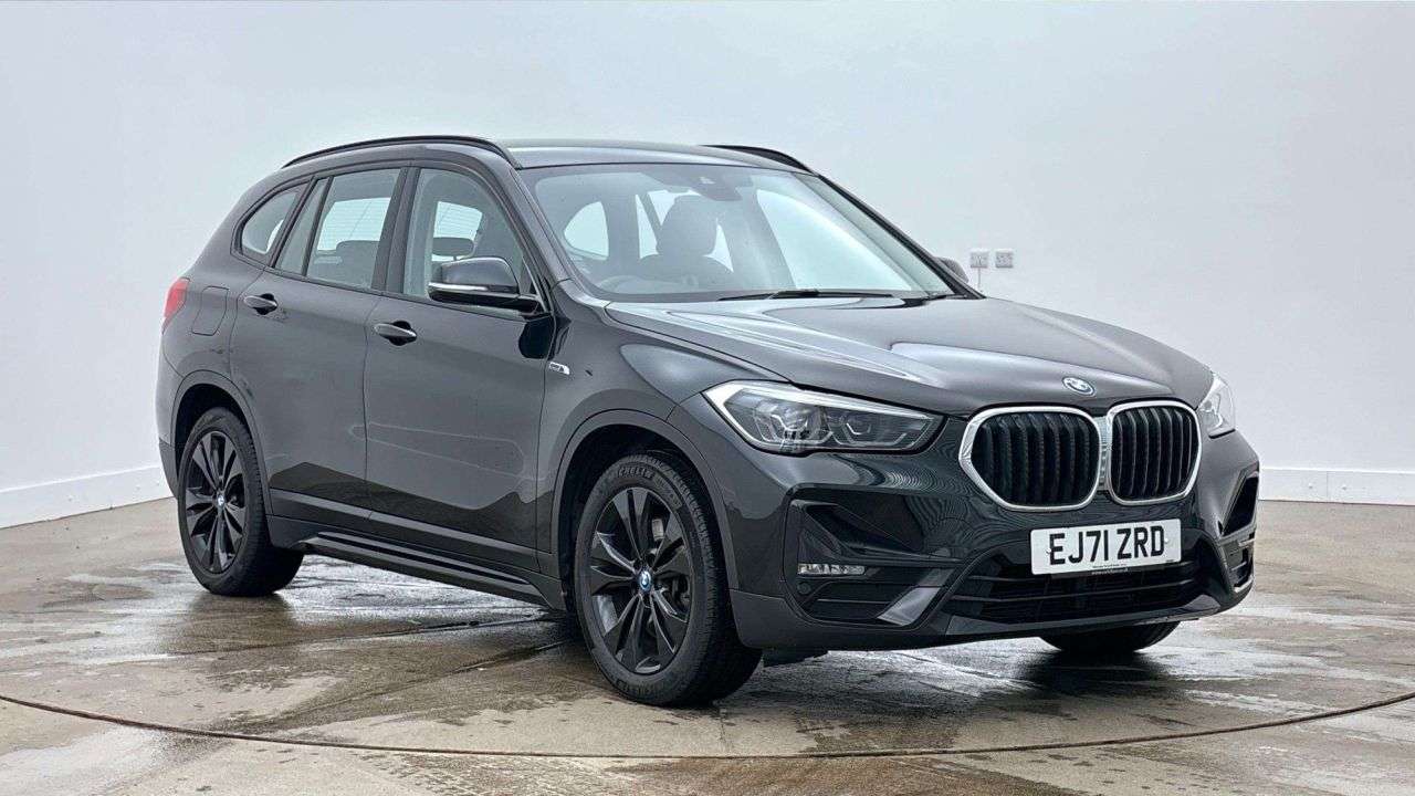 A 2022 BMW X1 AUTOMATIC 1.5 25e 10kWh Sport SUV 5dr Petrol Plug-in Hybrid Auto xDrive Eur A 2022 BMW X1 AUTOMATIC 1.5 25e 10kWh Sport SUV 5dr Petrol Plug-in Hybrid Auto xDrive Eur