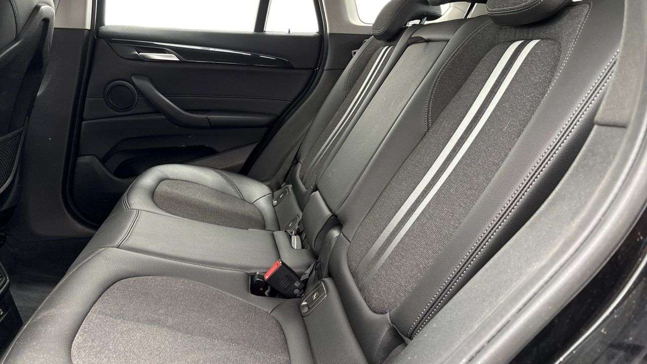 2022 BMW X1 2022 BMW X1