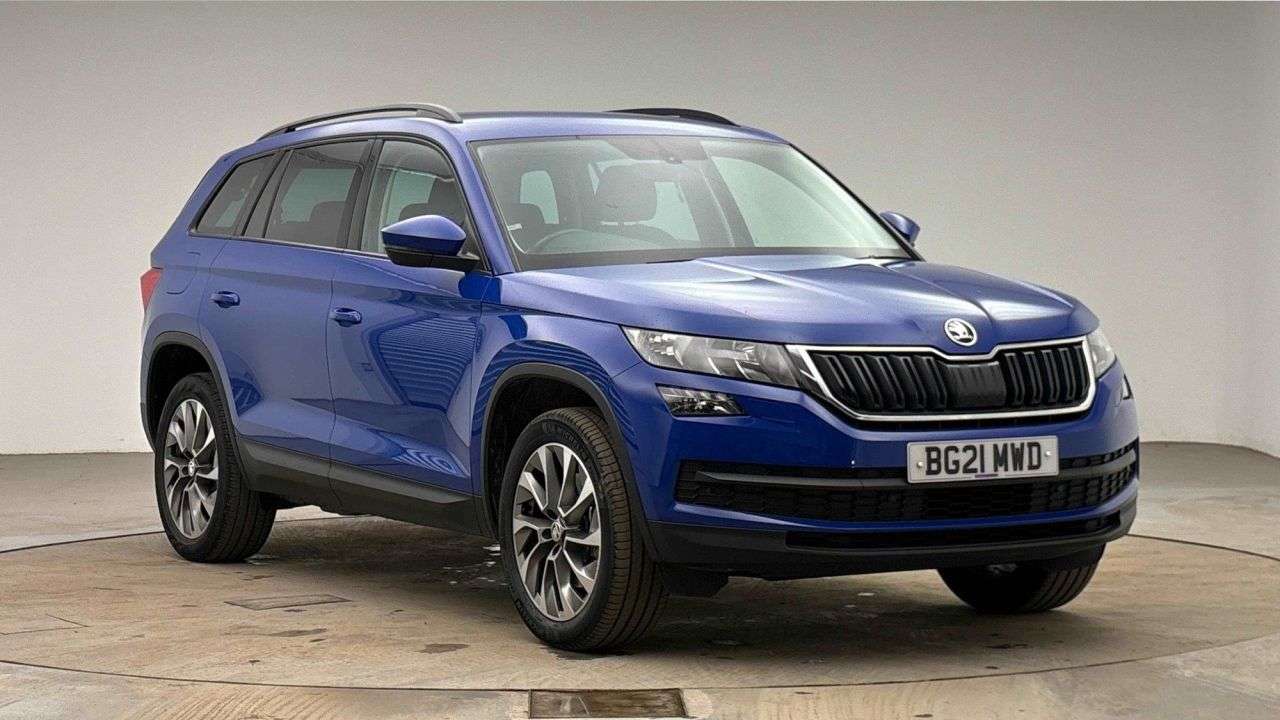 A 2021 SKODA KODIAQ AUTOMATIC 2.0 TDI SE Drive SUV 5dr Diesel DSG Euro 6 (s/s) (7 Seat) (150 ps A 2021 SKODA KODIAQ AUTOMATIC 2.0 TDI SE Drive SUV 5dr Diesel DSG Euro 6 (s/s) (7 Seat) (150 ps
