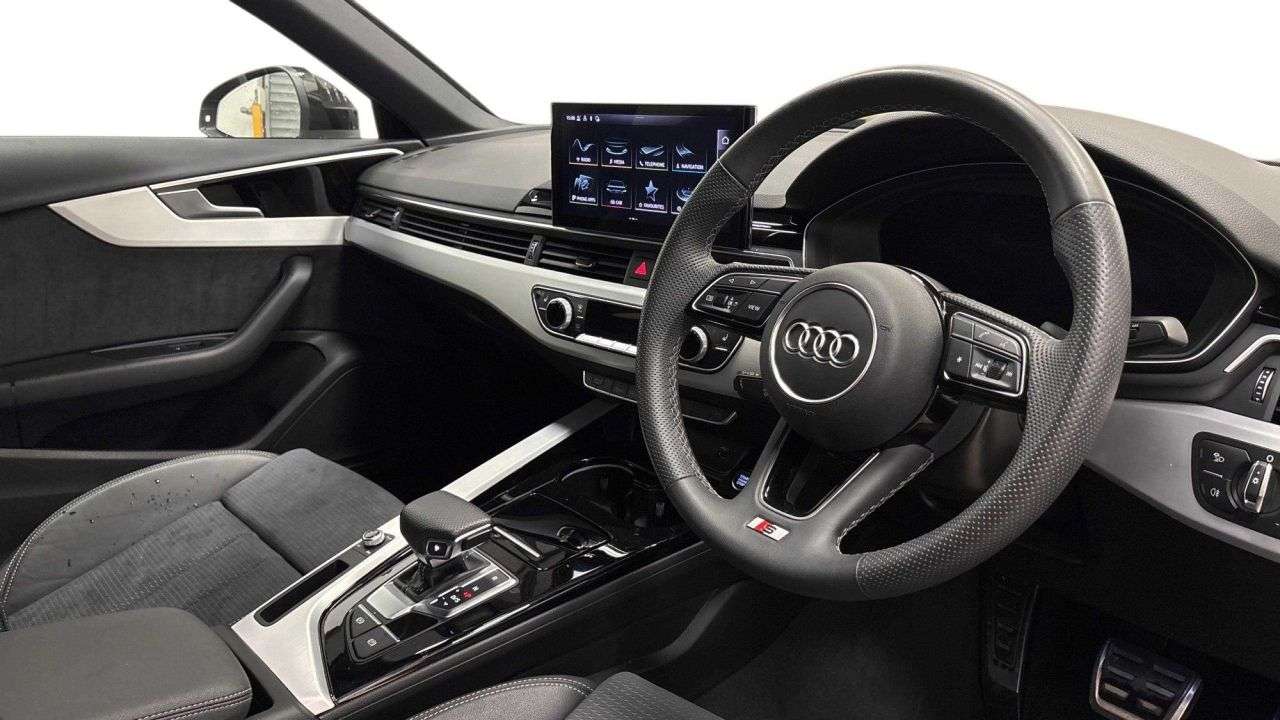 2024 AUDI A4 2024 AUDI A4