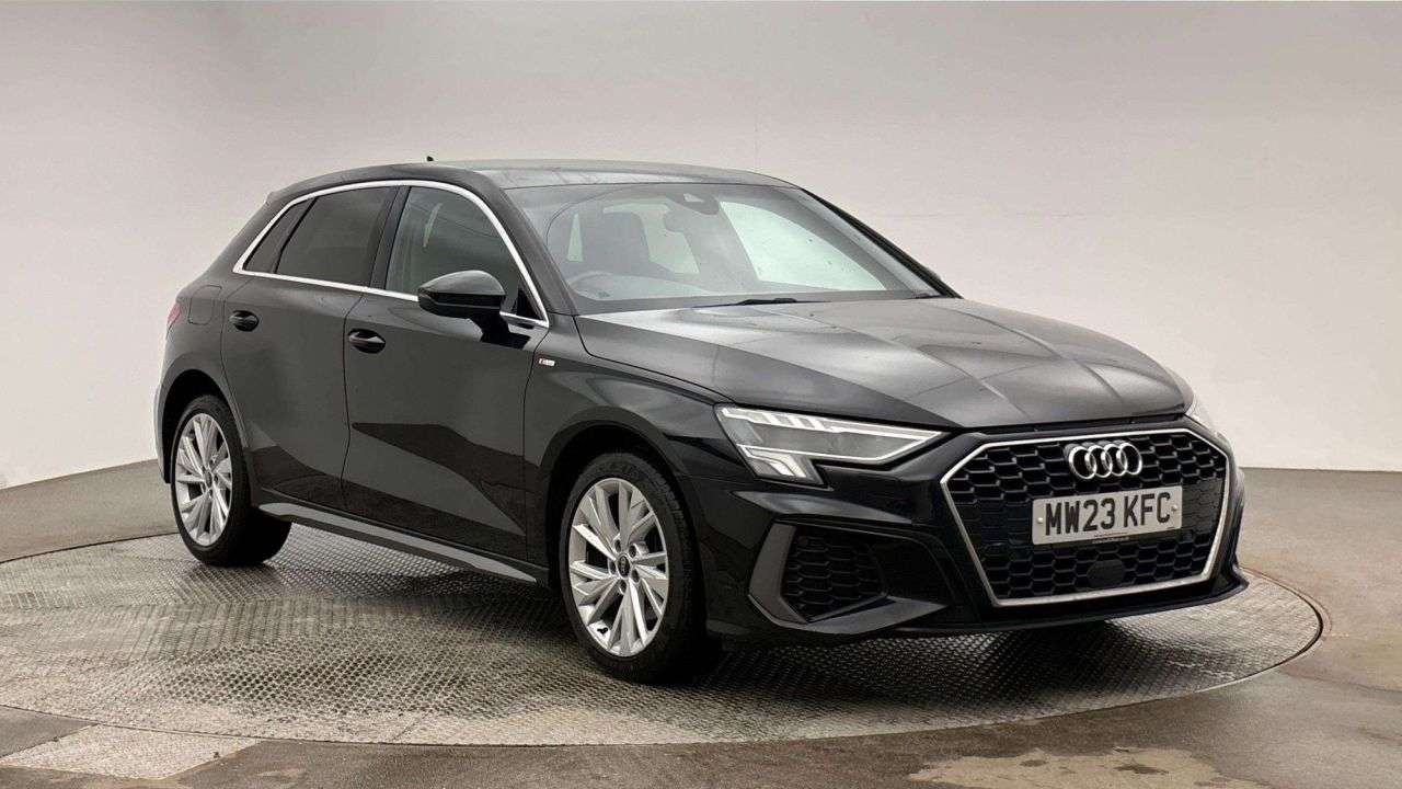 A 2023 AUDI A3 AUTOMATIC 1.4 TFSIe 40 S line Sportback 5dr Petrol Plug-in Hybrid S Tronic A 2023 AUDI A3 AUTOMATIC 1.4 TFSIe 40 S line Sportback 5dr Petrol Plug-in Hybrid S Tronic
