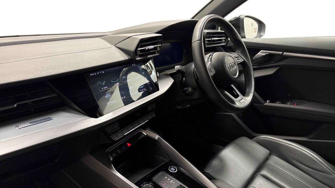 A 2023 AUDI A3 AUTOMATIC 1.4 TFSIe 40 S line Sportback 5dr Petrol Plug-in Hybrid S Tronic A 2023 AUDI A3 AUTOMATIC 1.4 TFSIe 40 S line Sportback 5dr Petrol Plug-in Hybrid S Tronic