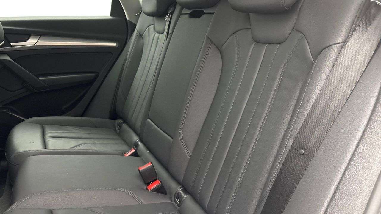2022 AUDI Q5 2022 AUDI Q5