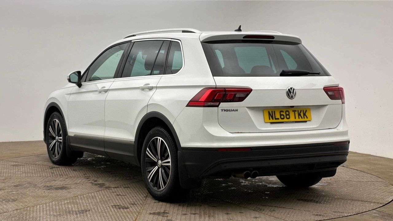 2018 VOLKSWAGEN TIGUAN 2018 VOLKSWAGEN TIGUAN
