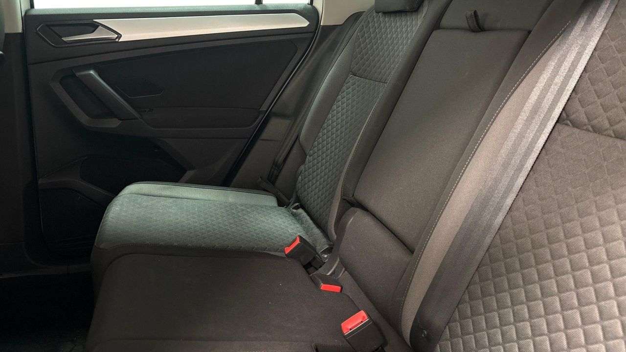 2018 VOLKSWAGEN TIGUAN 2018 VOLKSWAGEN TIGUAN