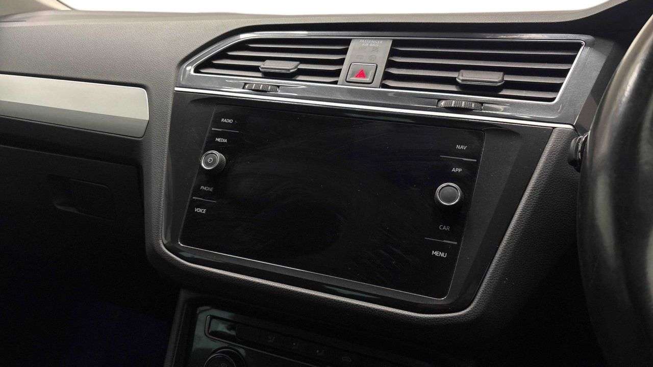 2018 VOLKSWAGEN TIGUAN 2018 VOLKSWAGEN TIGUAN