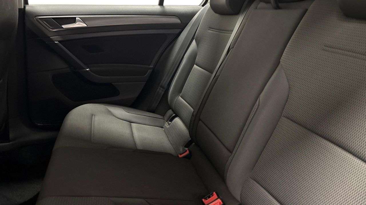 2017 VOLKSWAGEN GOLF 2017 VOLKSWAGEN GOLF