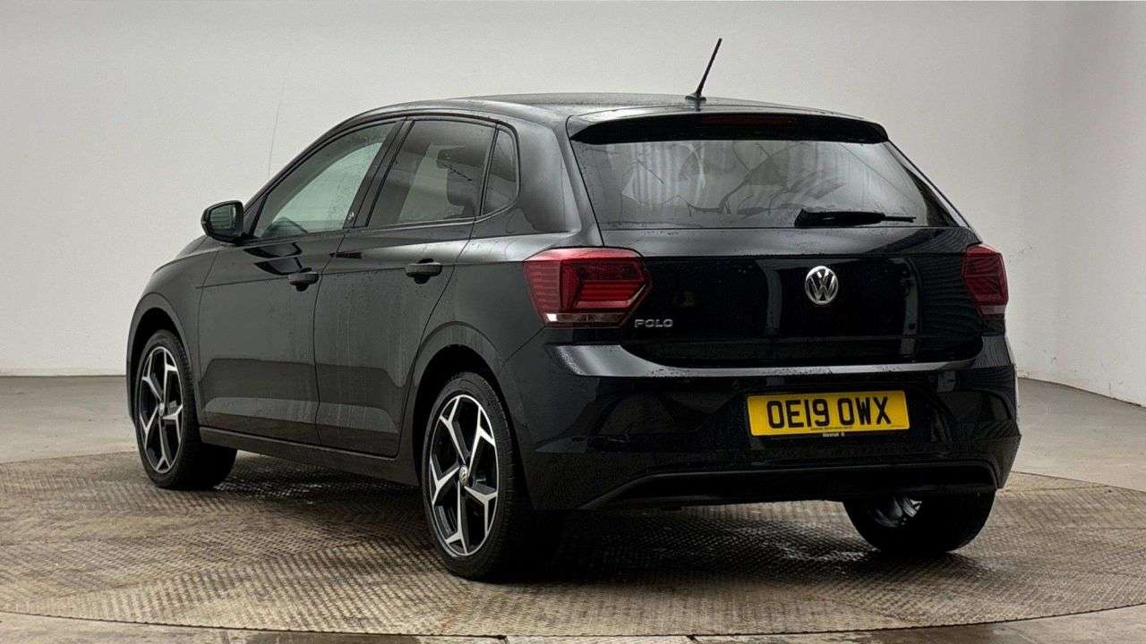 2019 VOLKSWAGEN POLO 2019 VOLKSWAGEN POLO