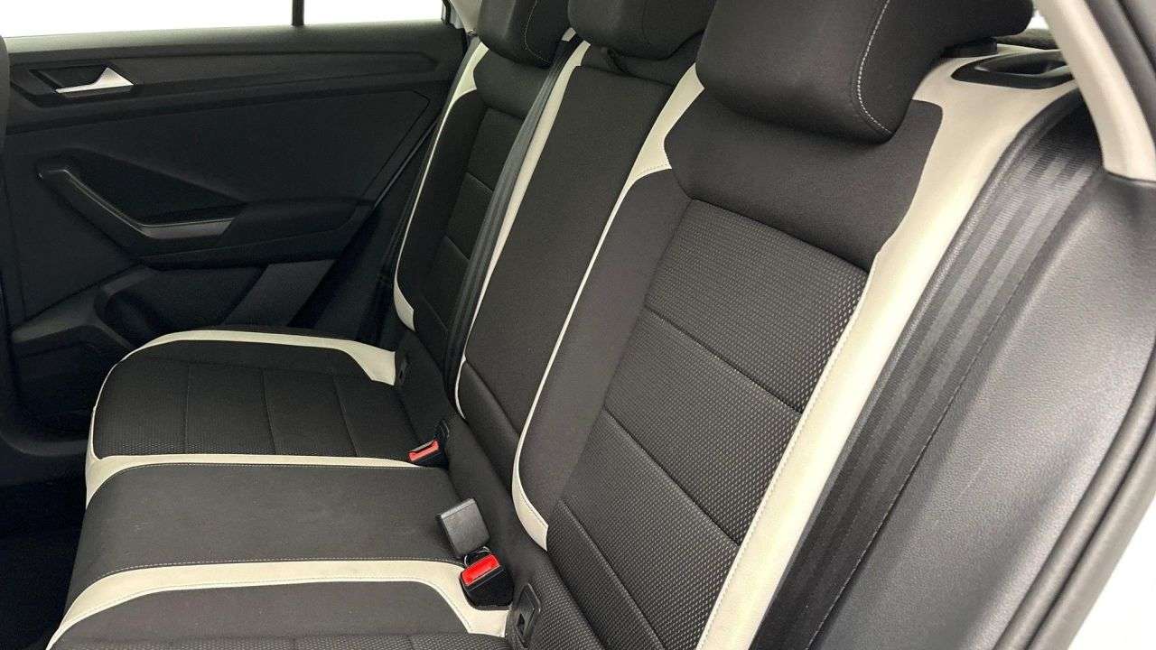 2019 VOLKSWAGEN T-ROC 2019 VOLKSWAGEN T-ROC