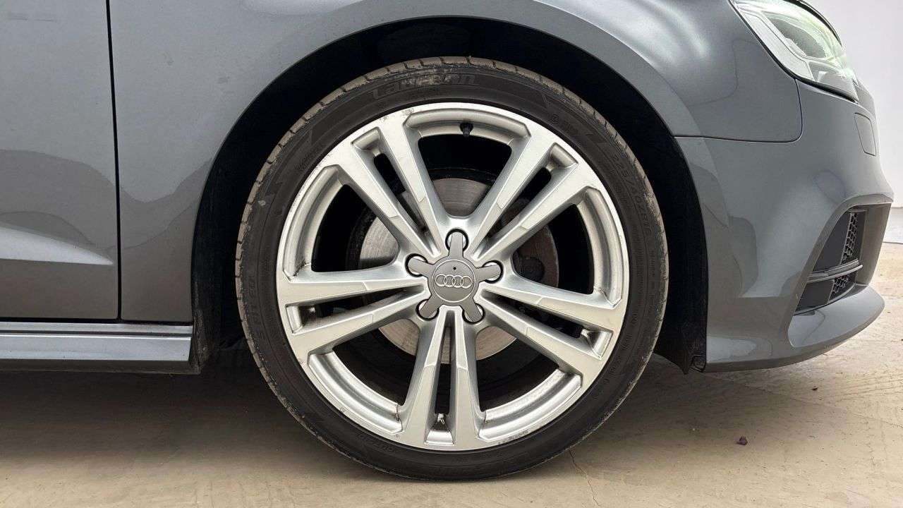 2018 AUDI A3 2018 AUDI A3