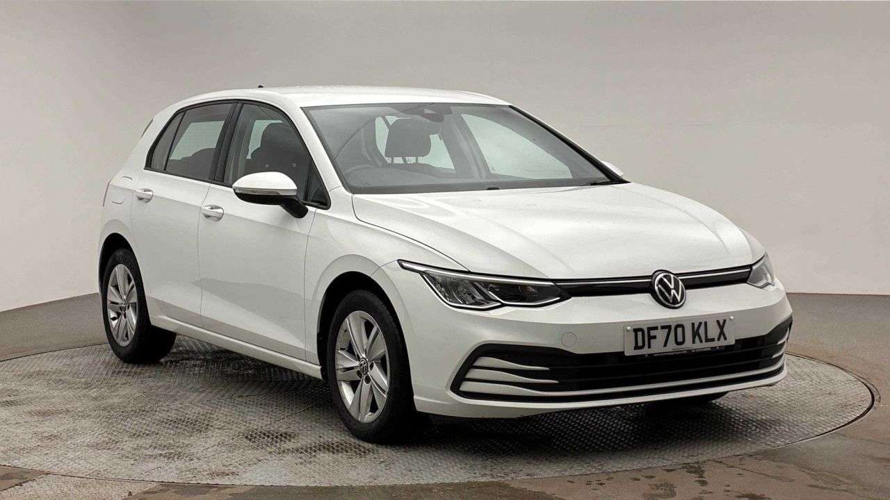 A 2020 VOLKSWAGEN GOLF 1.5 TSI Life Hatchback 5dr Petrol Manual Euro 6 (s/s) (130 ps) A 2020 VOLKSWAGEN GOLF 1.5 TSI Life Hatchback 5dr Petrol Manual Euro 6 (s/s) (130 ps)