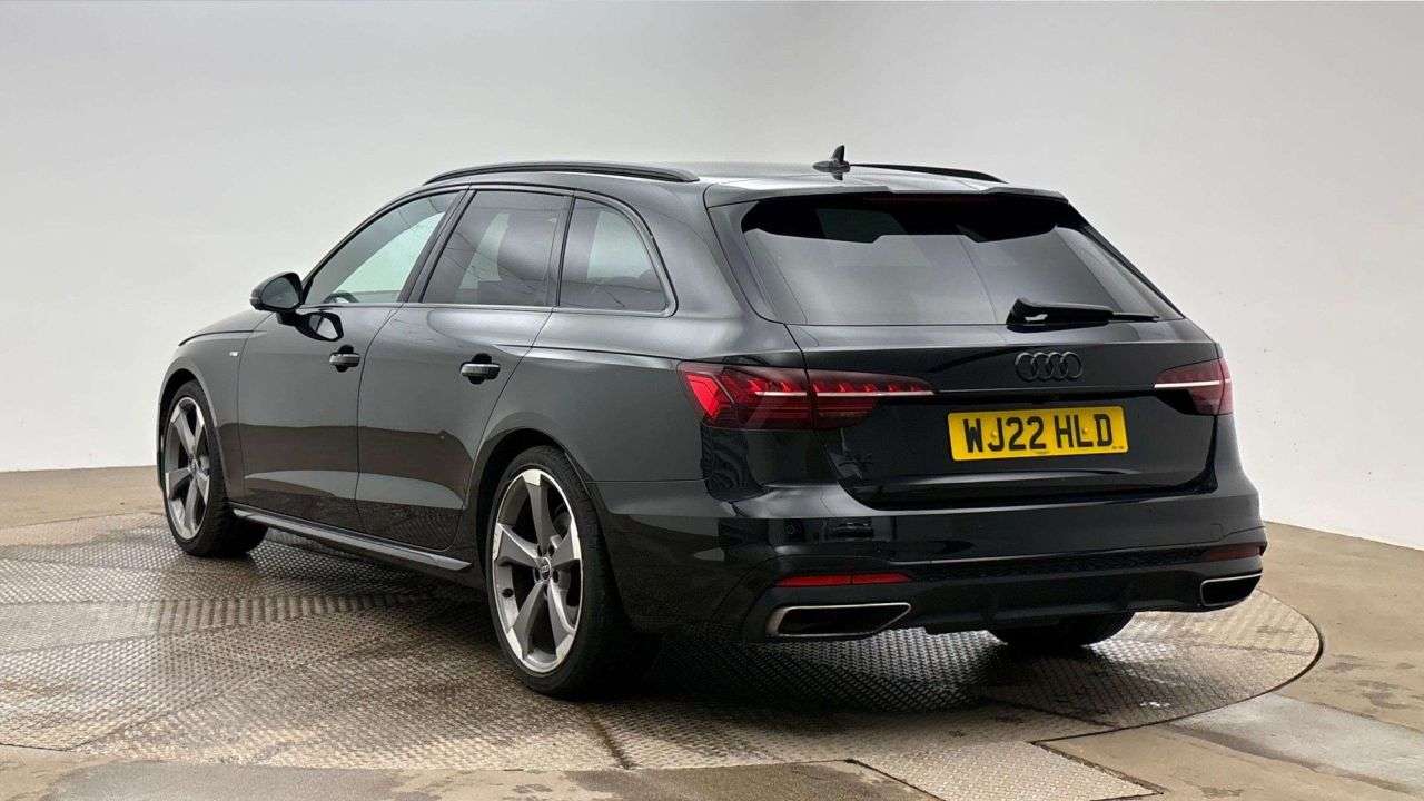 2022 AUDI A4 AVANT 2022 AUDI A4 AVANT