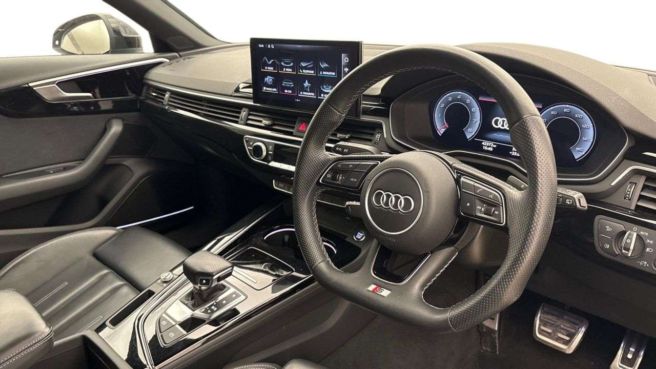 2022 AUDI A4 AVANT 2022 AUDI A4 AVANT