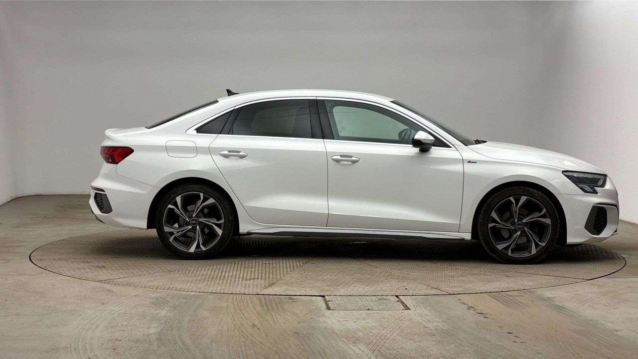 2024 AUDI A3 2024 AUDI A3
