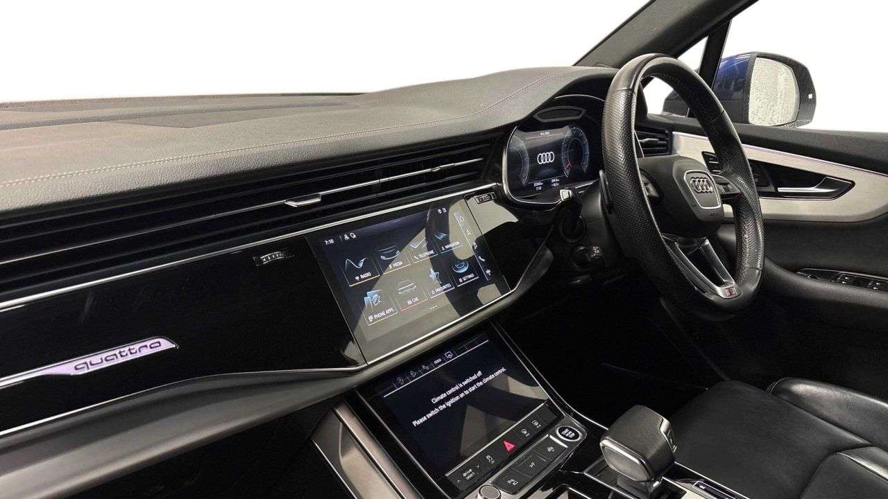 A 2023 AUDI Q7 AUTOMATIC 3.0 TDI V6 50 S line SUV 5dr Diesel Tiptronic quattro Euro 6 (s/s A 2023 AUDI Q7 AUTOMATIC 3.0 TDI V6 50 S line SUV 5dr Diesel Tiptronic quattro Euro 6 (s/s