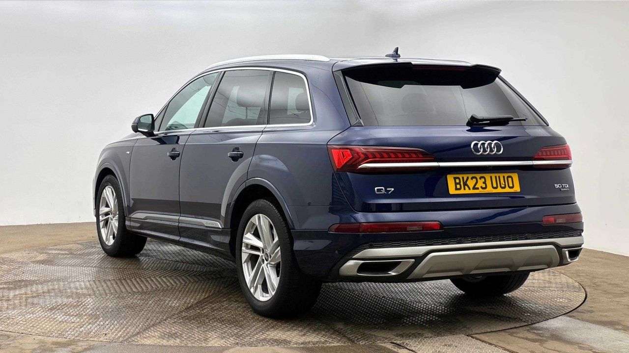 2023 AUDI Q7 2023 AUDI Q7