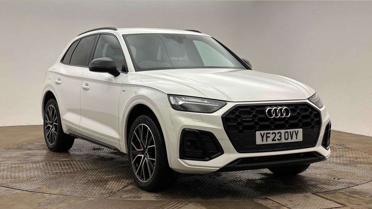 A 2023 AUDI Q5 AUTOMATIC 2.0 TFSI 45 Edition 1 SUV 5dr Petrol S Tronic quattro Euro 6 (s/s A 2023 AUDI Q5 AUTOMATIC 2.0 TFSI 45 Edition 1 SUV 5dr Petrol S Tronic quattro Euro 6 (s/s