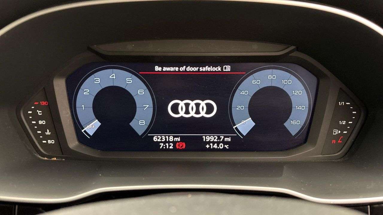 2020 AUDI Q3 2020 AUDI Q3