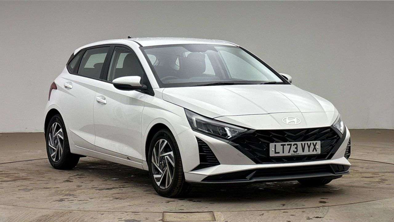 A 2023 HYUNDAI I20 AUTOMATIC 1.0 T-GDi Advance Hatchback 5dr Petrol DCT Euro 6 (s/s) (100 ps) A 2023 HYUNDAI I20 AUTOMATIC 1.0 T-GDi Advance Hatchback 5dr Petrol DCT Euro 6 (s/s) (100 ps)