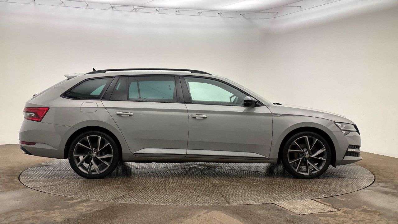 2021 SKODA SUPERB 2021 SKODA SUPERB