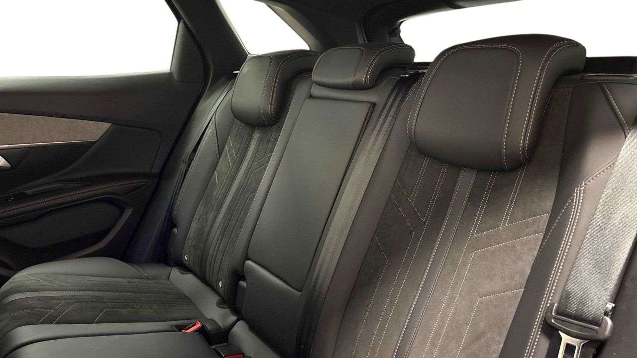 2022 PEUGEOT 3008 2022 PEUGEOT 3008