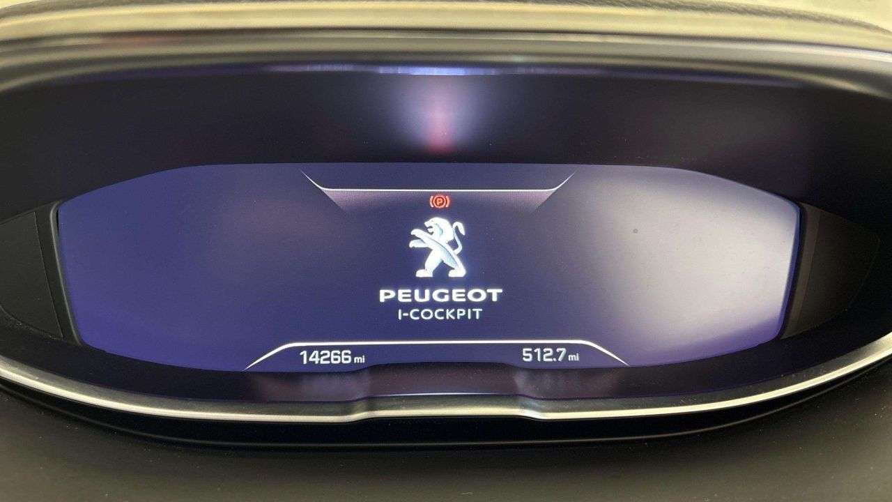 2022 PEUGEOT 3008 2022 PEUGEOT 3008