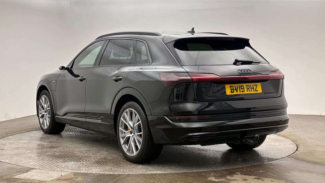 2019 AUDI E-TRON 2019 AUDI E-TRON