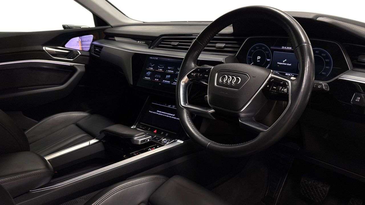 2019 AUDI E-TRON 2019 AUDI E-TRON