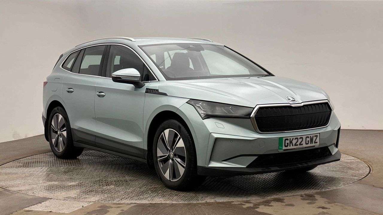 A 2022 SKODA ENYAQ AUTOMATIC iV 82kWh 80 SUV 5dr Electric Auto (204 ps) A 2022 SKODA ENYAQ AUTOMATIC iV 82kWh 80 SUV 5dr Electric Auto (204 ps)