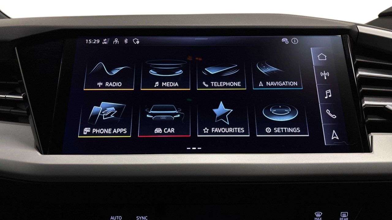 2024 AUDI Q4 E-TRON 2024 AUDI Q4 E-TRON
