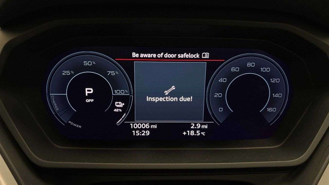 2024 AUDI Q4 E-TRON 2024 AUDI Q4 E-TRON