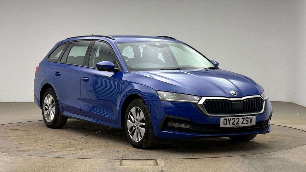 A 2022 SKODA OCTAVIA 1.0 TSI SE Technology Estate 5dr Petrol Manual Euro 6 (s/s) (110 ps) A 2022 SKODA OCTAVIA 1.0 TSI SE Technology Estate 5dr Petrol Manual Euro 6 (s/s) (110 ps)