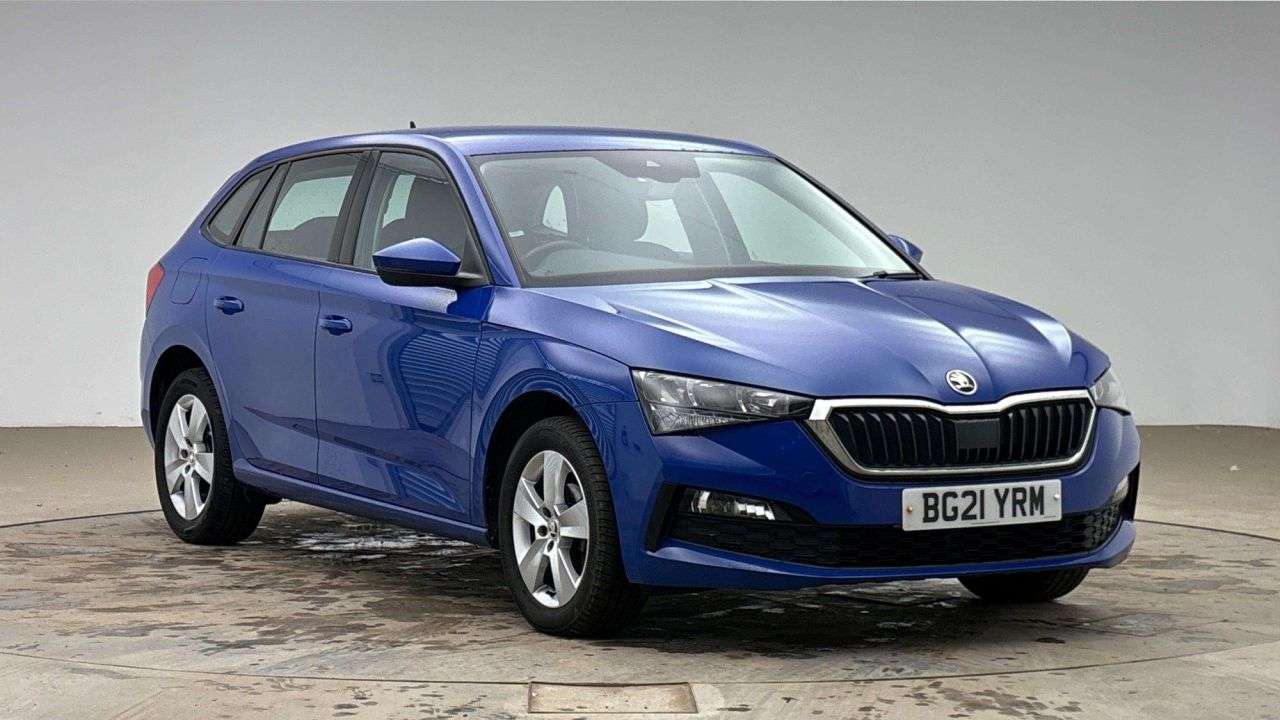A 2021 SKODA SCALA 1.0 TSI SE Hatchback 5dr Petrol Manual Euro 6 (s/s) (95 ps) A 2021 SKODA SCALA 1.0 TSI SE Hatchback 5dr Petrol Manual Euro 6 (s/s) (95 ps)
