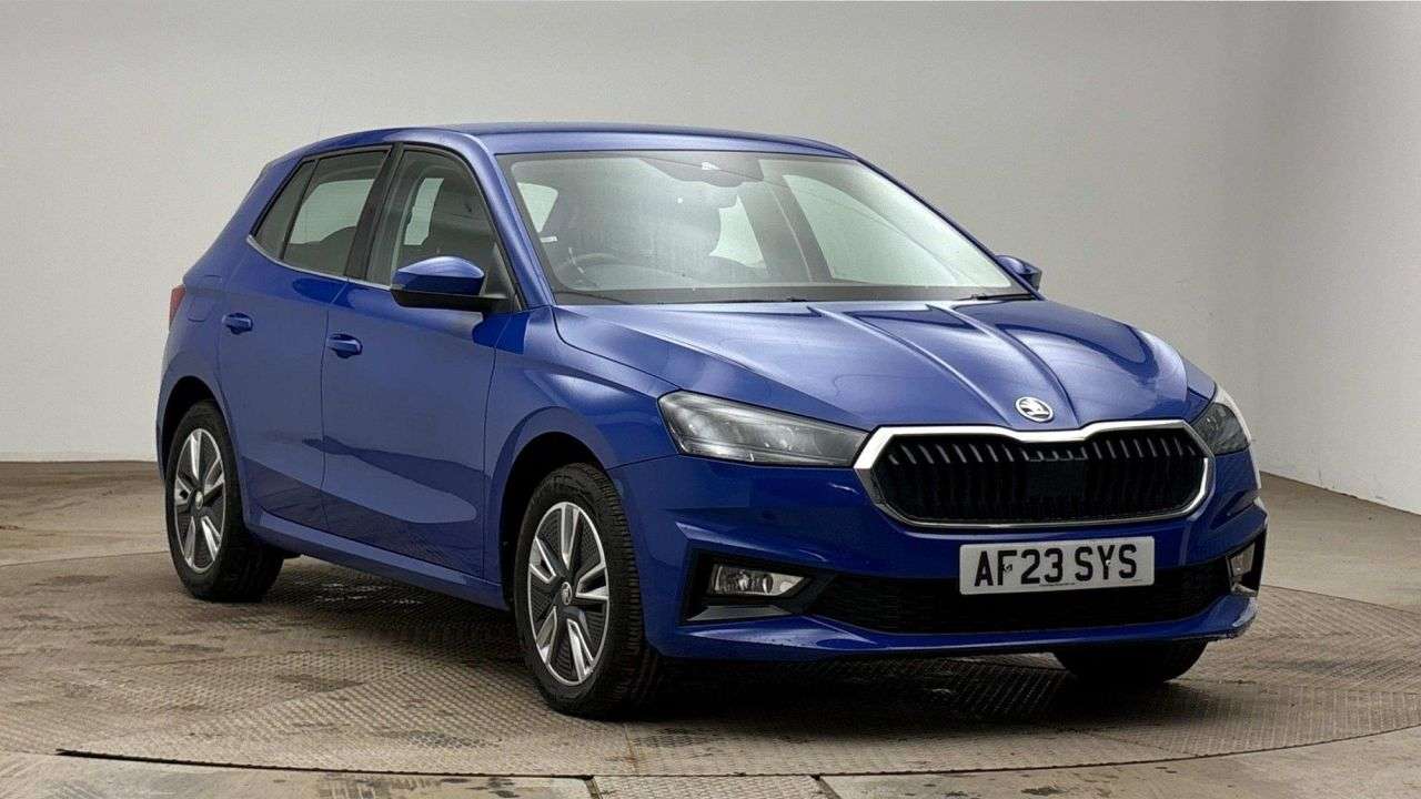 A 2023 SKODA FABIA 1.0 TSI SE L Hatchback 5dr Petrol Manual Euro 6 (s/s) (110 ps) A 2023 SKODA FABIA 1.0 TSI SE L Hatchback 5dr Petrol Manual Euro 6 (s/s) (110 ps)