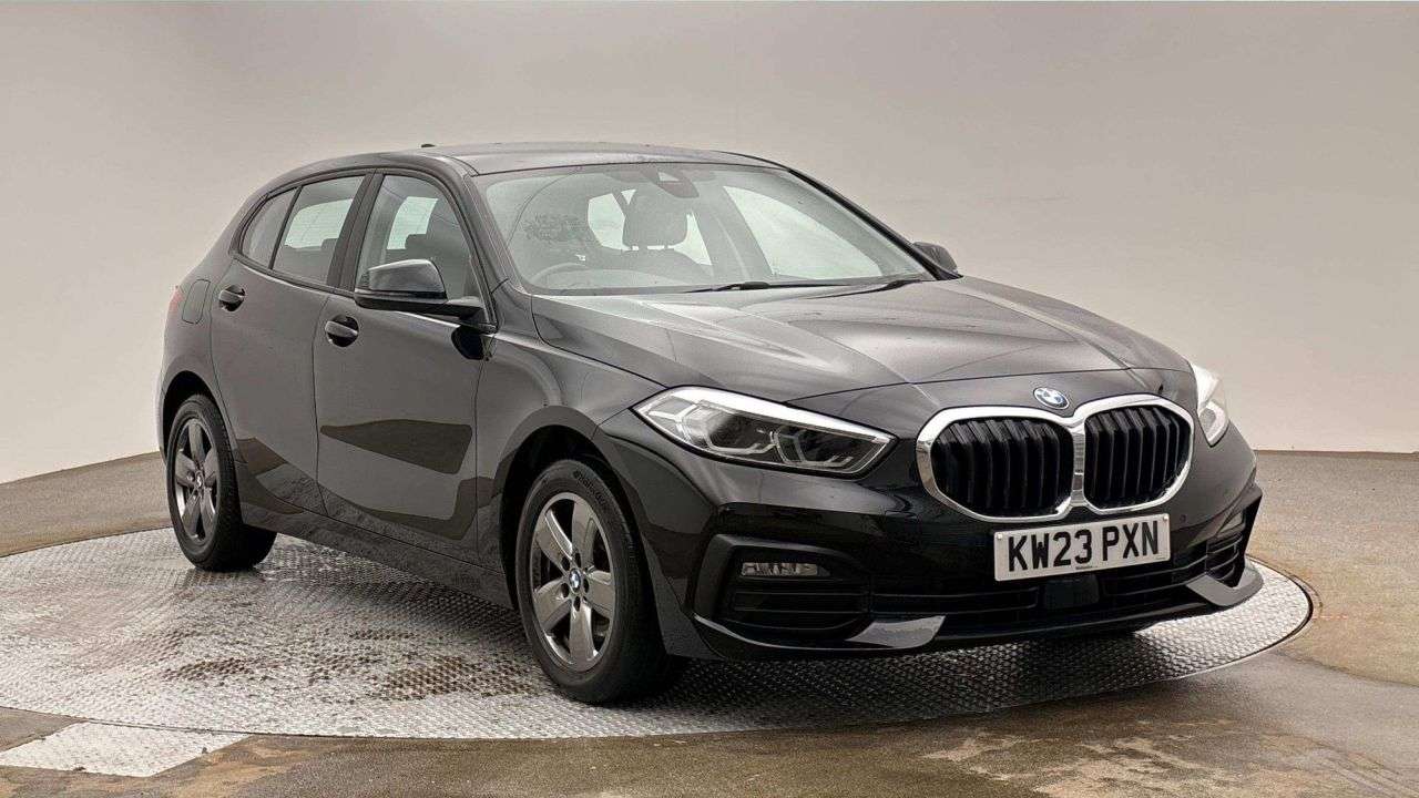 A 2023 BMW 1 SERIES 1.5 116d SE (LCP) Hatchback 5dr Diesel Manual Euro 6 (s/s) (116 ps) A 2023 BMW 1 SERIES 1.5 116d SE (LCP) Hatchback 5dr Diesel Manual Euro 6 (s/s) (116 ps)