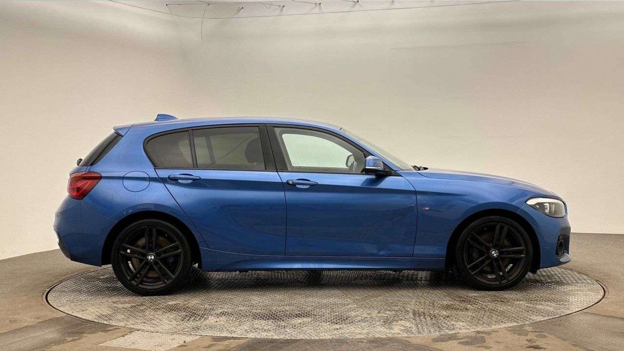 2017 BMW 1 SERIES 2017 BMW 1 SERIES