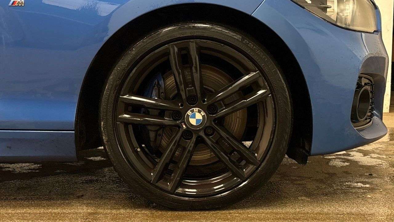 2017 BMW 1 SERIES 2017 BMW 1 SERIES