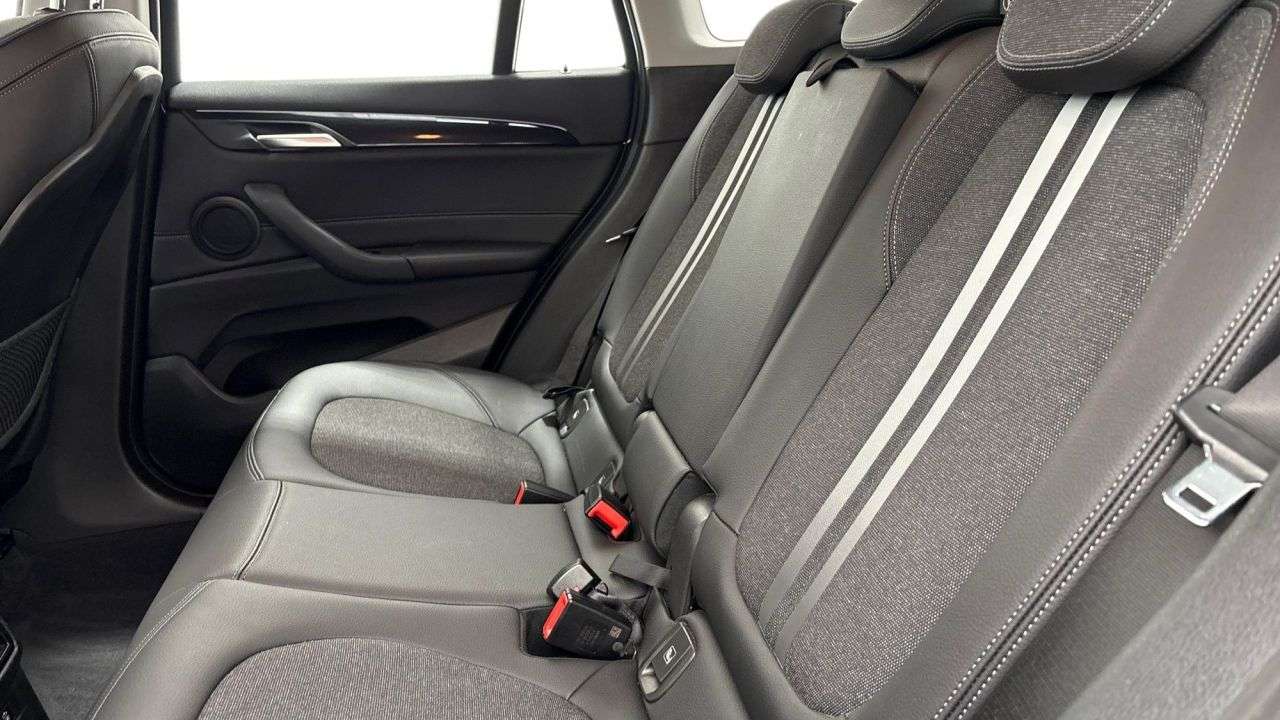 2022 BMW X1 2022 BMW X1