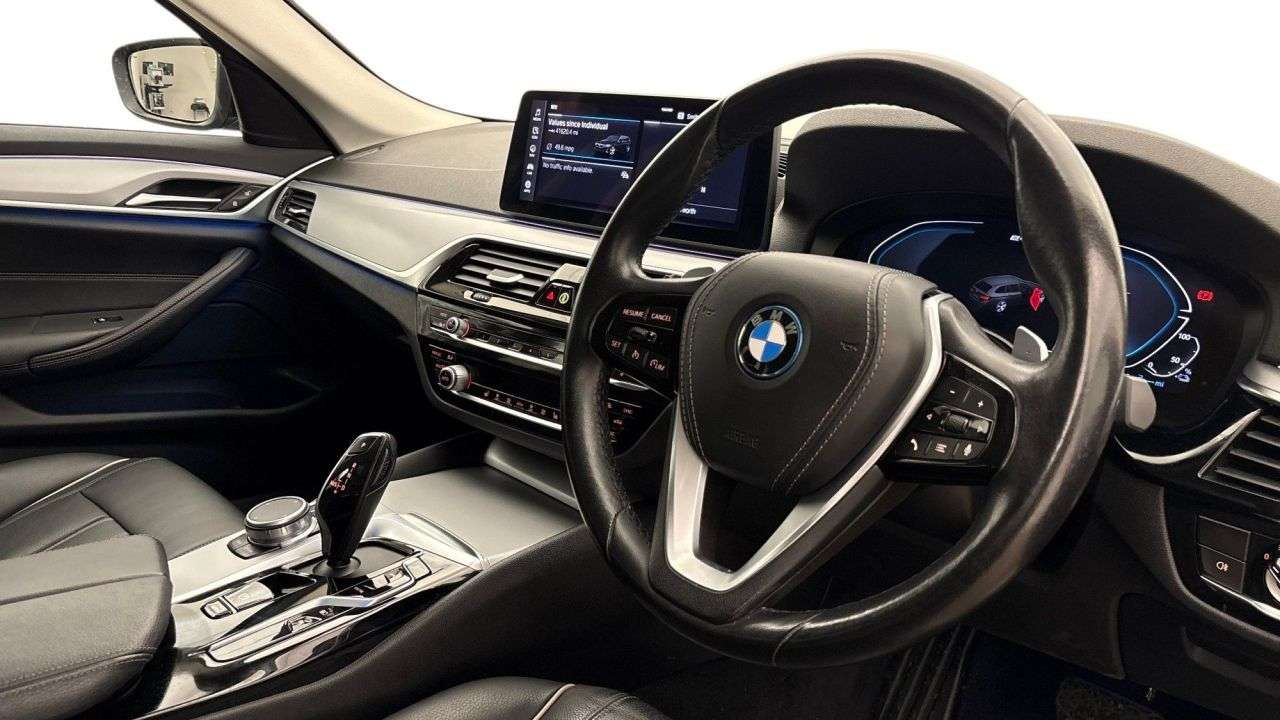 2021 BMW 5 SERIES 2021 BMW 5 SERIES