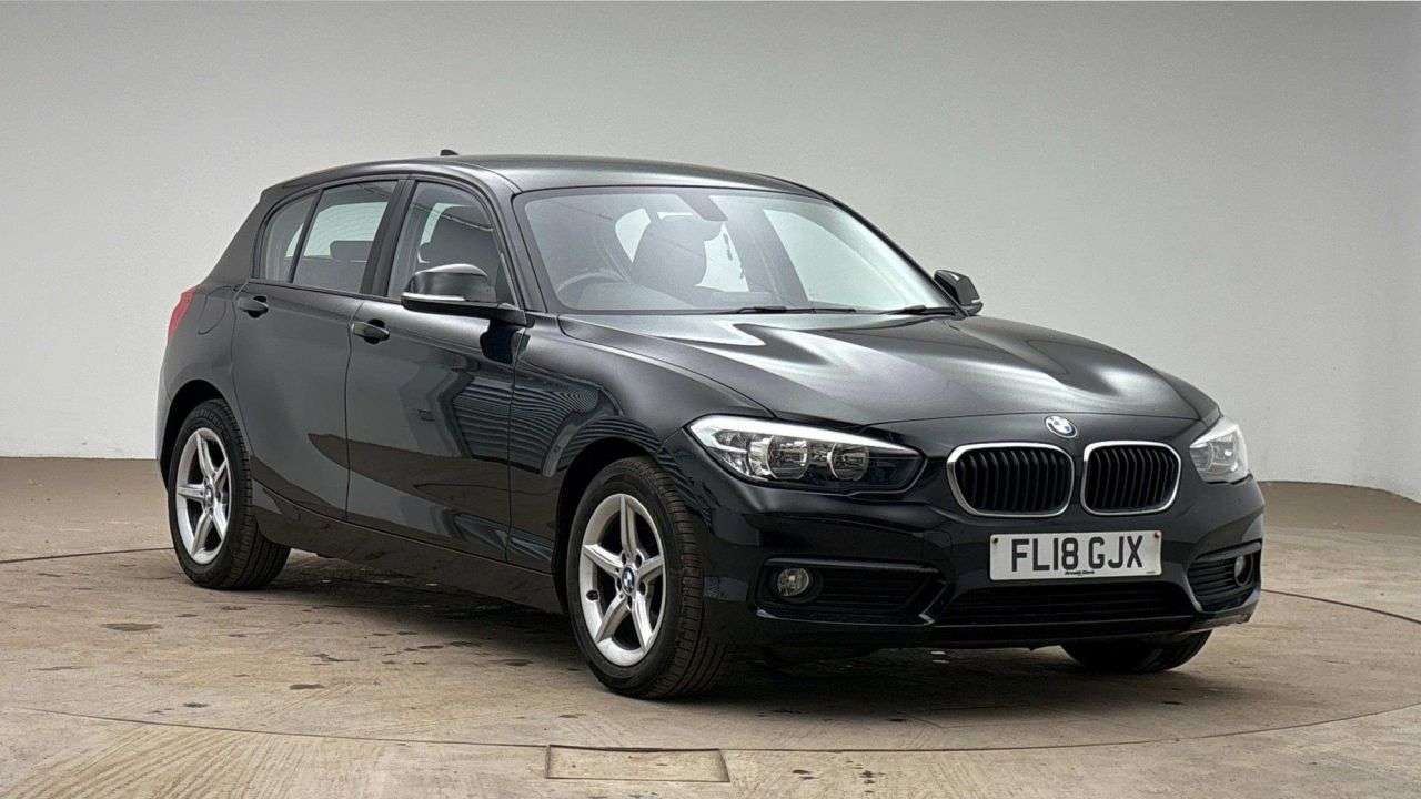 A 2018 BMW 1 SERIES 1.5 118i SE Hatchback 5dr Petrol Manual Euro 6 (s/s) (136 ps) A 2018 BMW 1 SERIES 1.5 118i SE Hatchback 5dr Petrol Manual Euro 6 (s/s) (136 ps)