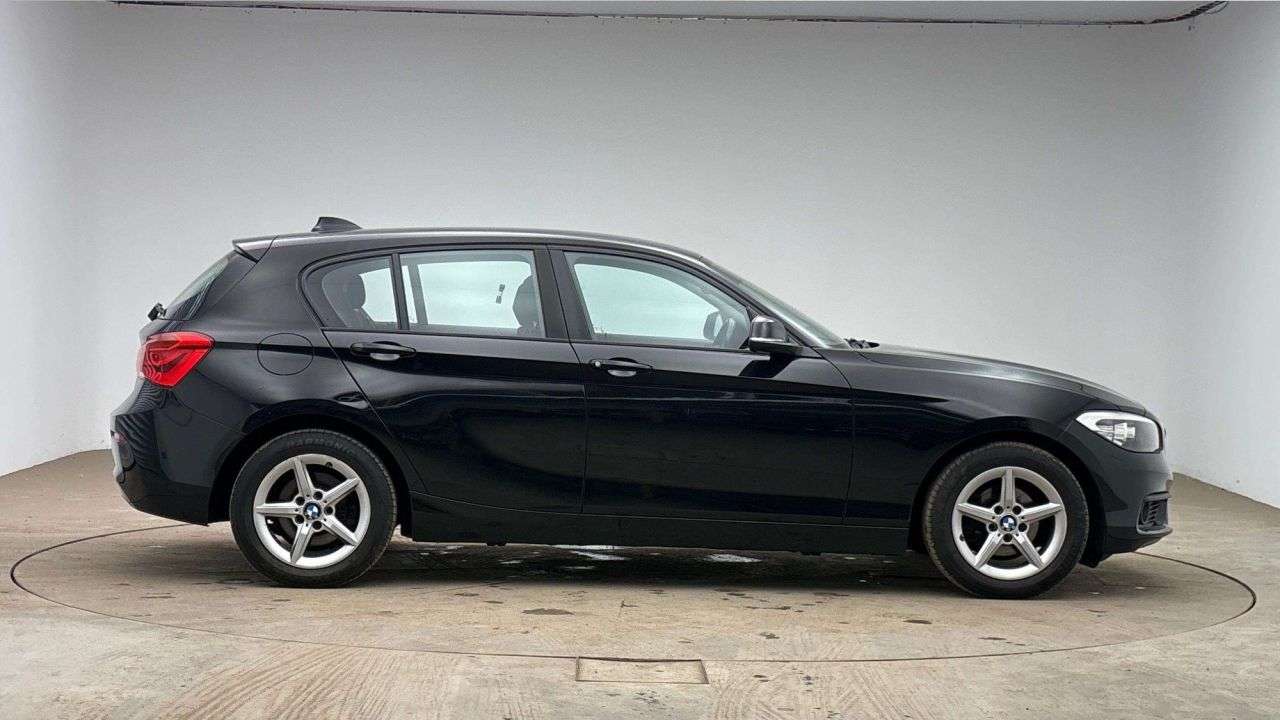 2018 BMW 1 SERIES 2018 BMW 1 SERIES