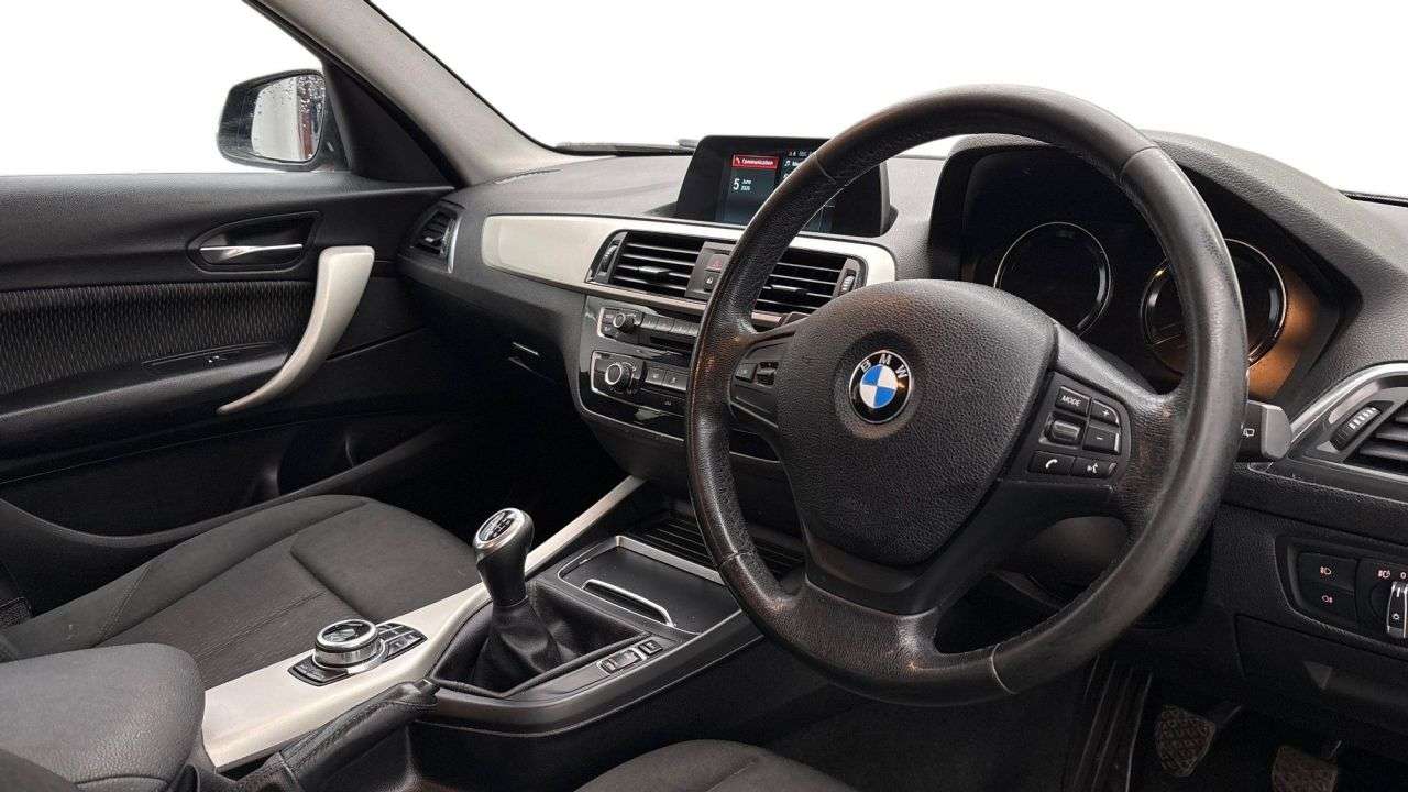 2018 BMW 1 SERIES 2018 BMW 1 SERIES