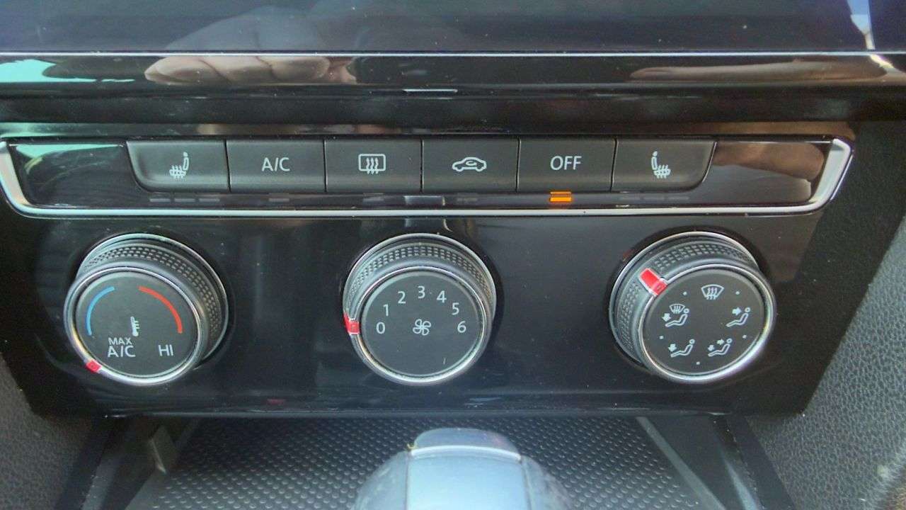 2022 VOLKSWAGEN PASSAT 2022 VOLKSWAGEN PASSAT