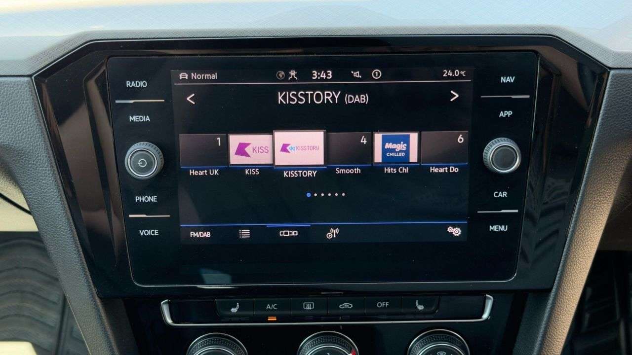 2022 VOLKSWAGEN PASSAT 2022 VOLKSWAGEN PASSAT